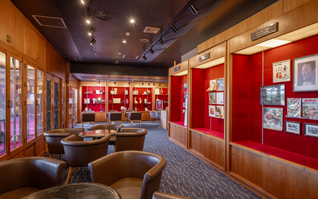 フリードリンクラウンジ